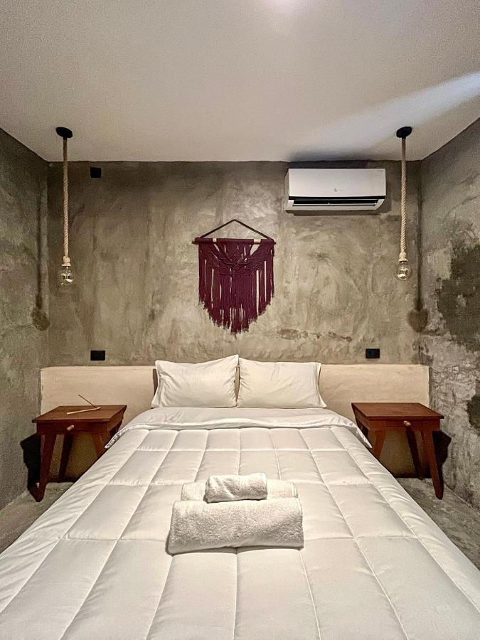Ariche Valladolid Hotel & Hostal ภายนอก รูปภาพ