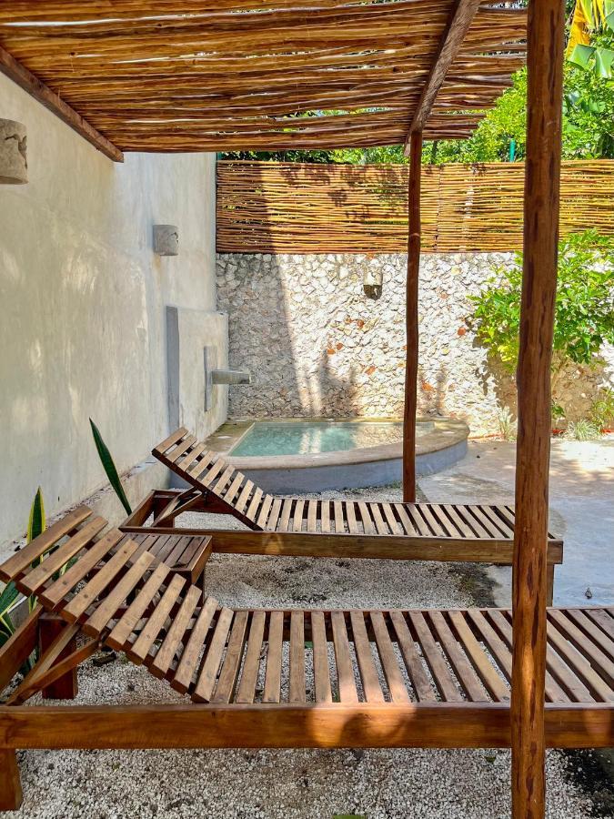 Ariche Valladolid Hotel & Hostal ภายนอก รูปภาพ